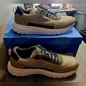 NIB Mens HEYDUDE Sirocco Alta Leisure slip on shoes in stone gray/multi size 10